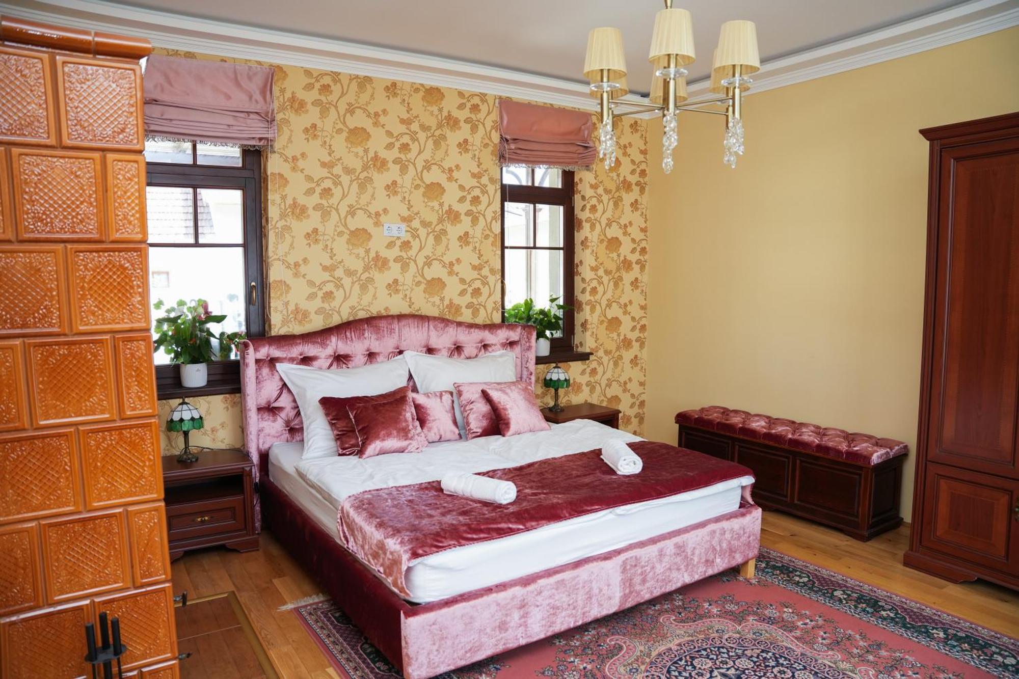 מישקולץ Varkert Deluxe Apartmanhaz מראה חיצוני תמונה
